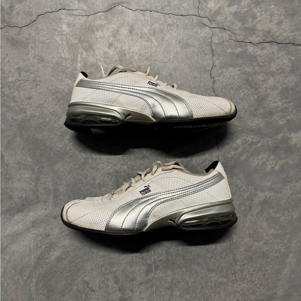 Vintage Puma women's White and Gray Sneakers - Picture 2 of 7